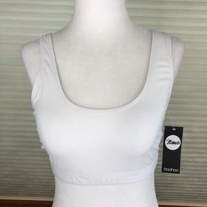 NEW - Boohoo Beachy White Coastal Crop Tank Bikini Top Festival Vacation Island